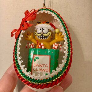 Vintage Garfield the Cat Christmas Ornament Unique and Hilarious